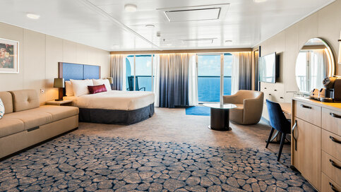 RCI Wonder of the Seas Junior Suite Accessible.jpeg